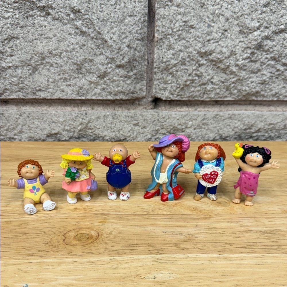 Vintage CPK Miniature Kids Doll Figurine